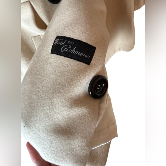 🛍️ 2/$25 Jones New York Wool Cashmere Pea Coat Cream w/ Bell Sleeves Sz 10 - Picture 4 of 13
